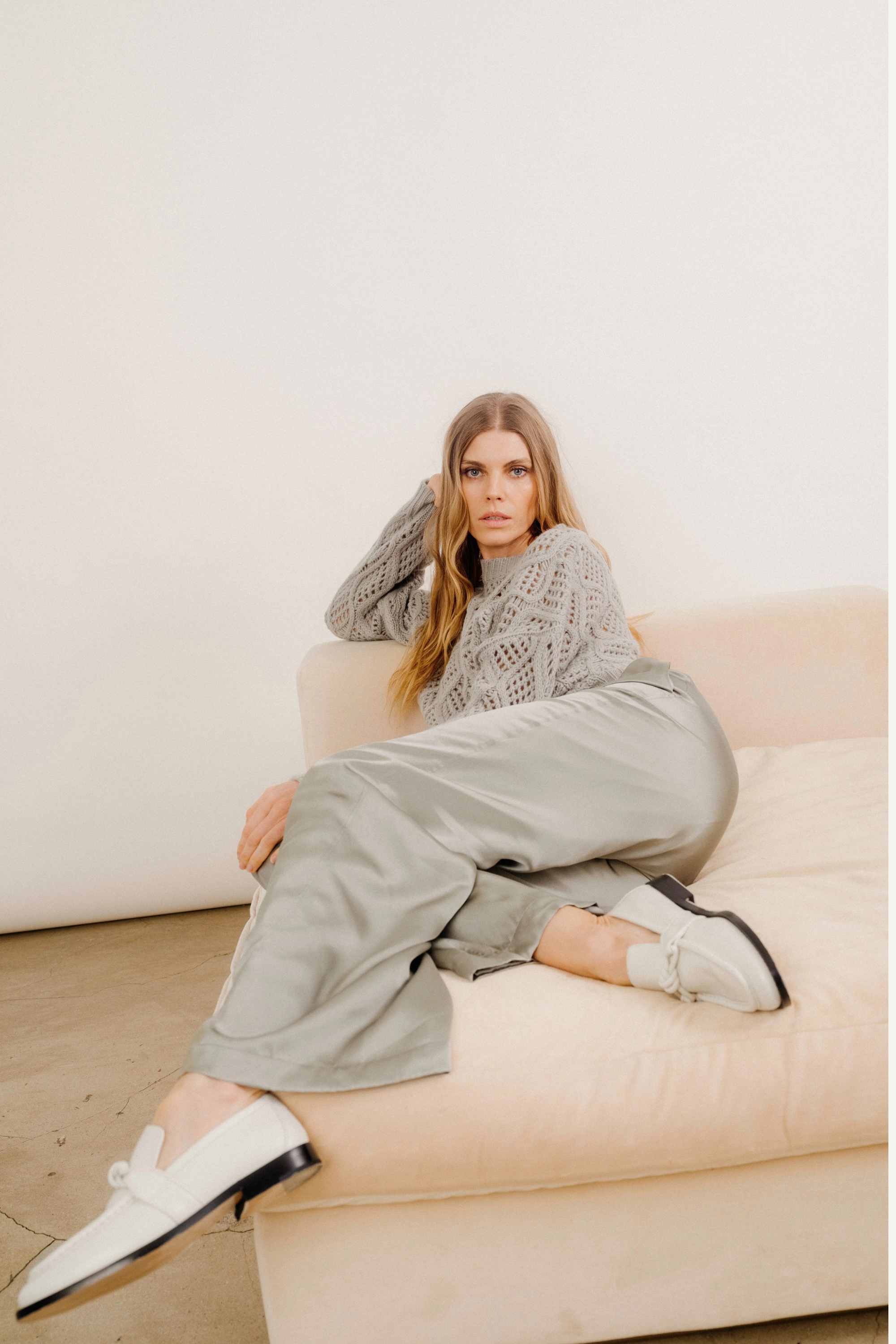 Urban Ready LEELAND FLAT FRONT PLEATED SILK TROUSER | EUCALYPTUS