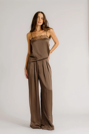 Quick Move BROOKE HIGH RISE DOUBLE PLEAT SILK TROUSER | SWISS BROWN