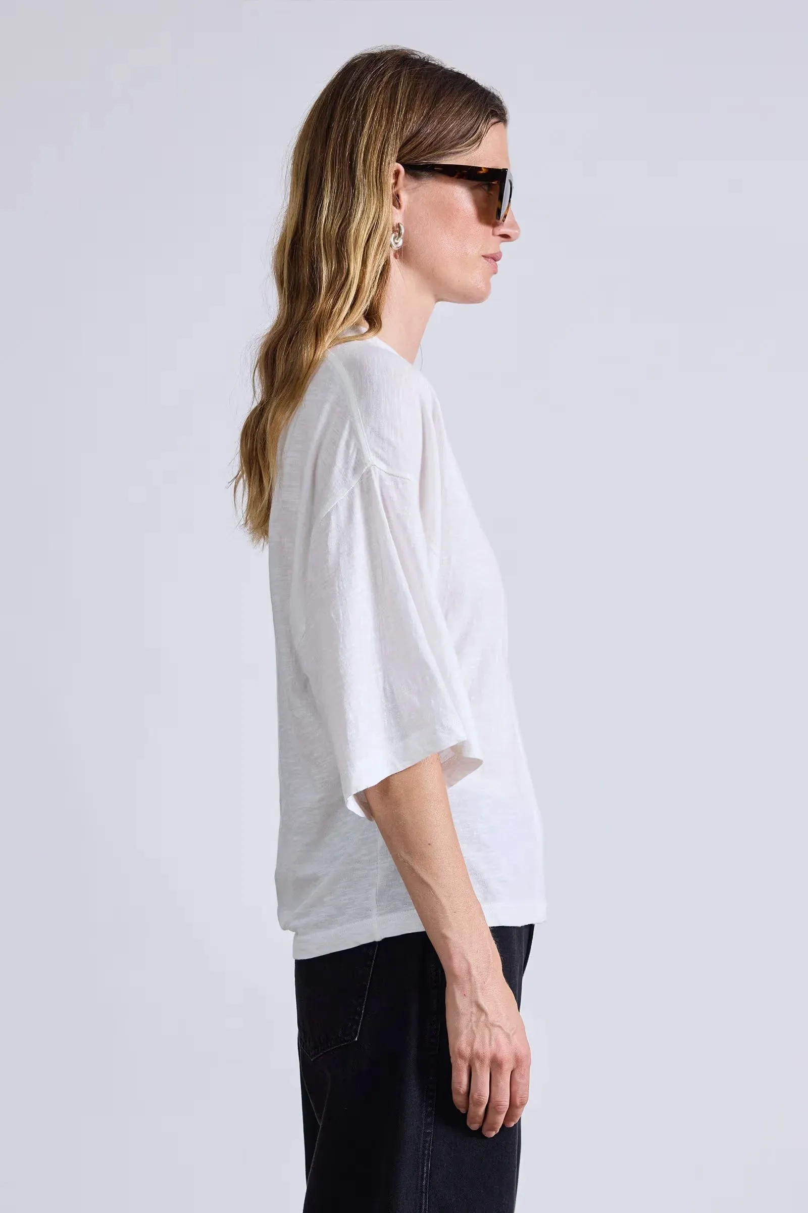 Street Smart Look Water Based Ink Print Ari Cool Tee