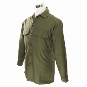 VINTAGE US ARMY SATEEN UTILITY SHIRT P64 VIETNAM WAR 1972 SIZE 15 1/2 X 31 NOS Chambray Comfortable Wear