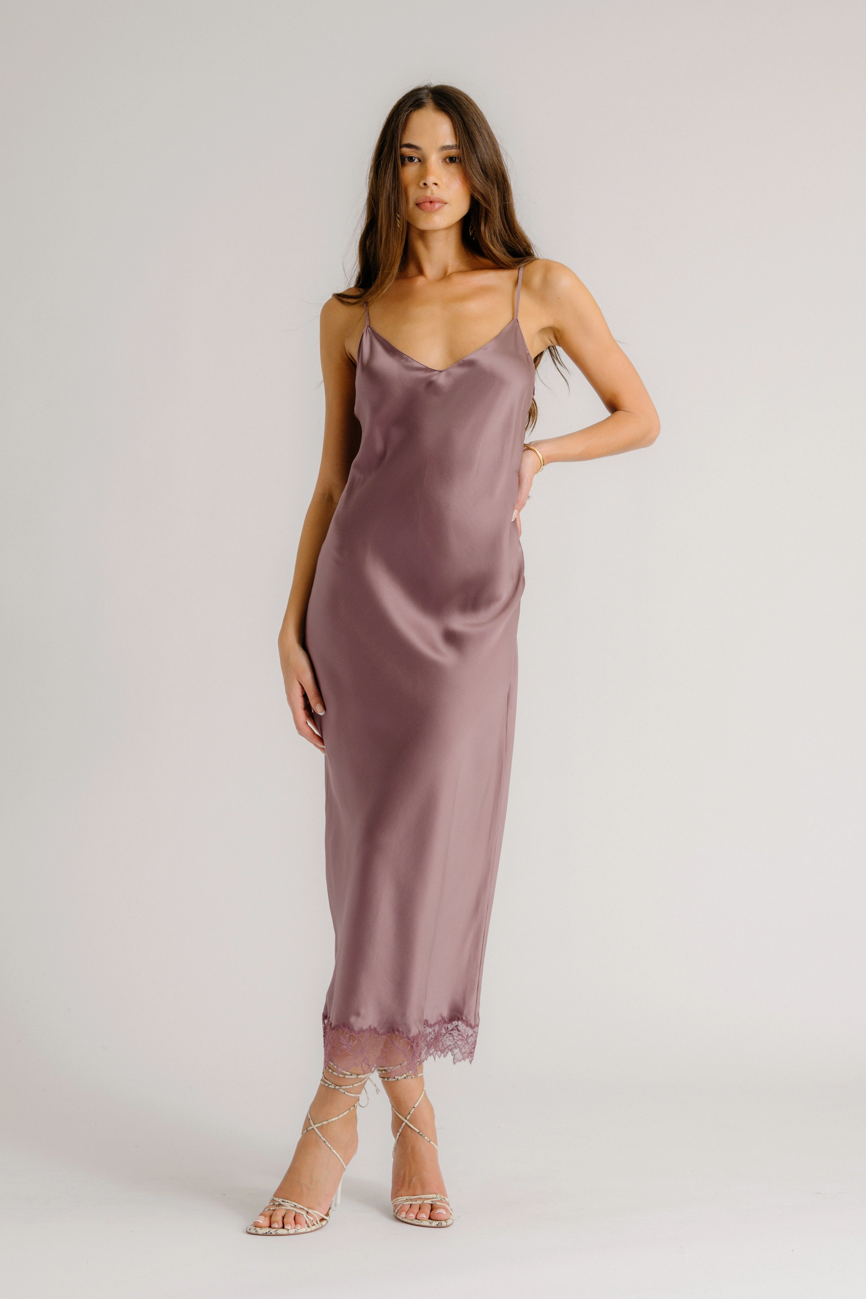 TAYLOR  V-NECK BIAS CUT SILK DRESS W/ LACE | DUSTY VIOLET Weekend Style