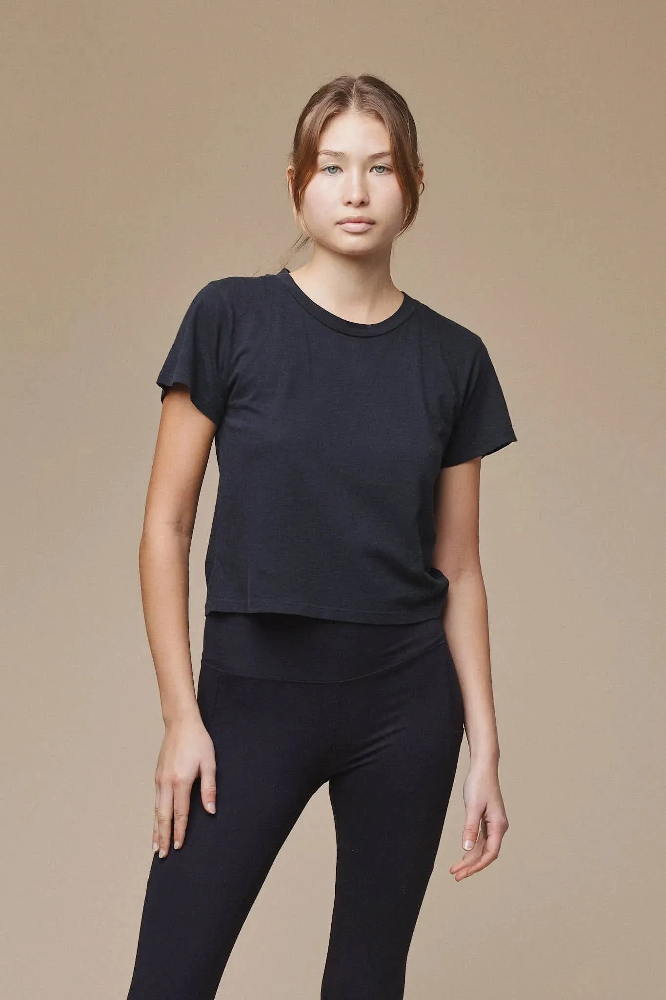 Cropped Ojai Tee Sports Outfit Essential Clothing