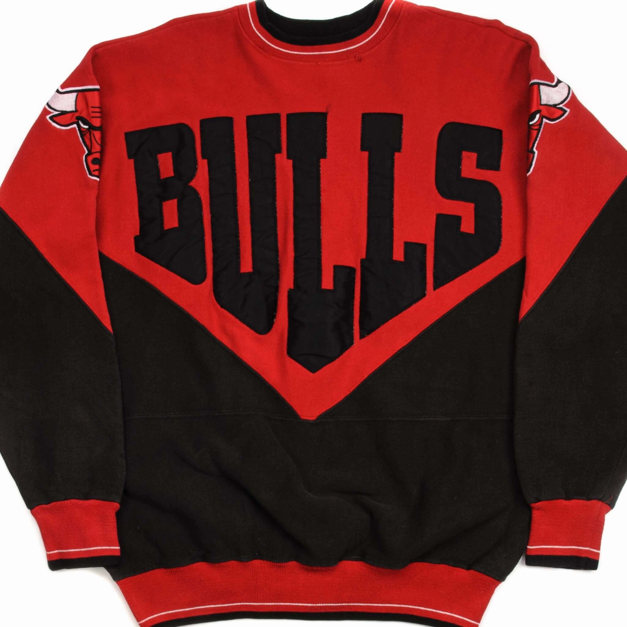 product business casual suitability VINTAGE NBA CHICAGO BULLS SWEATSHIRT SIZE LARGE MADE IN USA