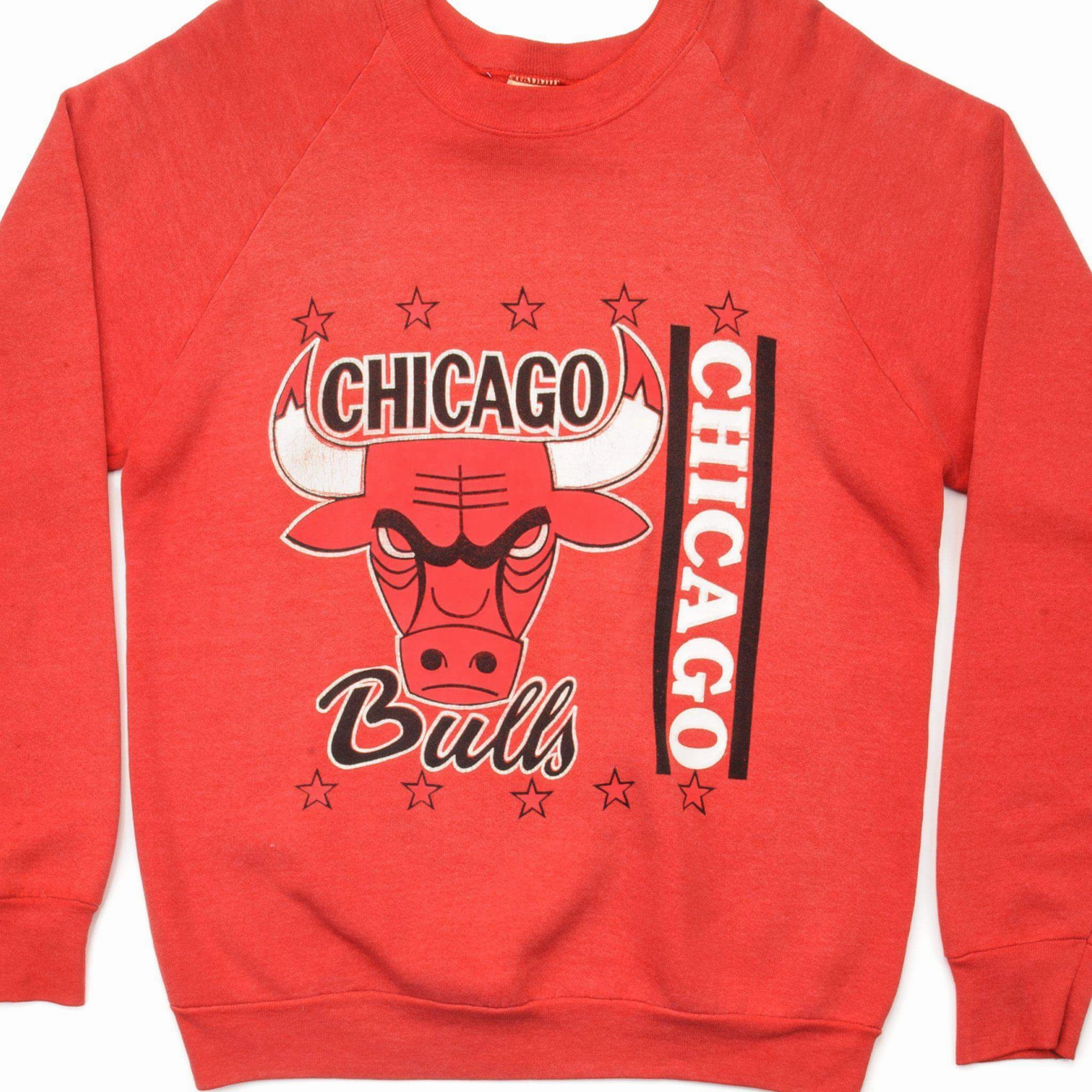 VINTAGE NBA CHICAGO BULLS SWEATSHIRT SIZE LARGE MADE IN USA Comfortable fit Denim
