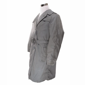 Sporty Touch Softshell Material VINTAGE US ARMY VIETNAM WAR WOMENS RAIN COAT 1969 SIZE 12 SHORT