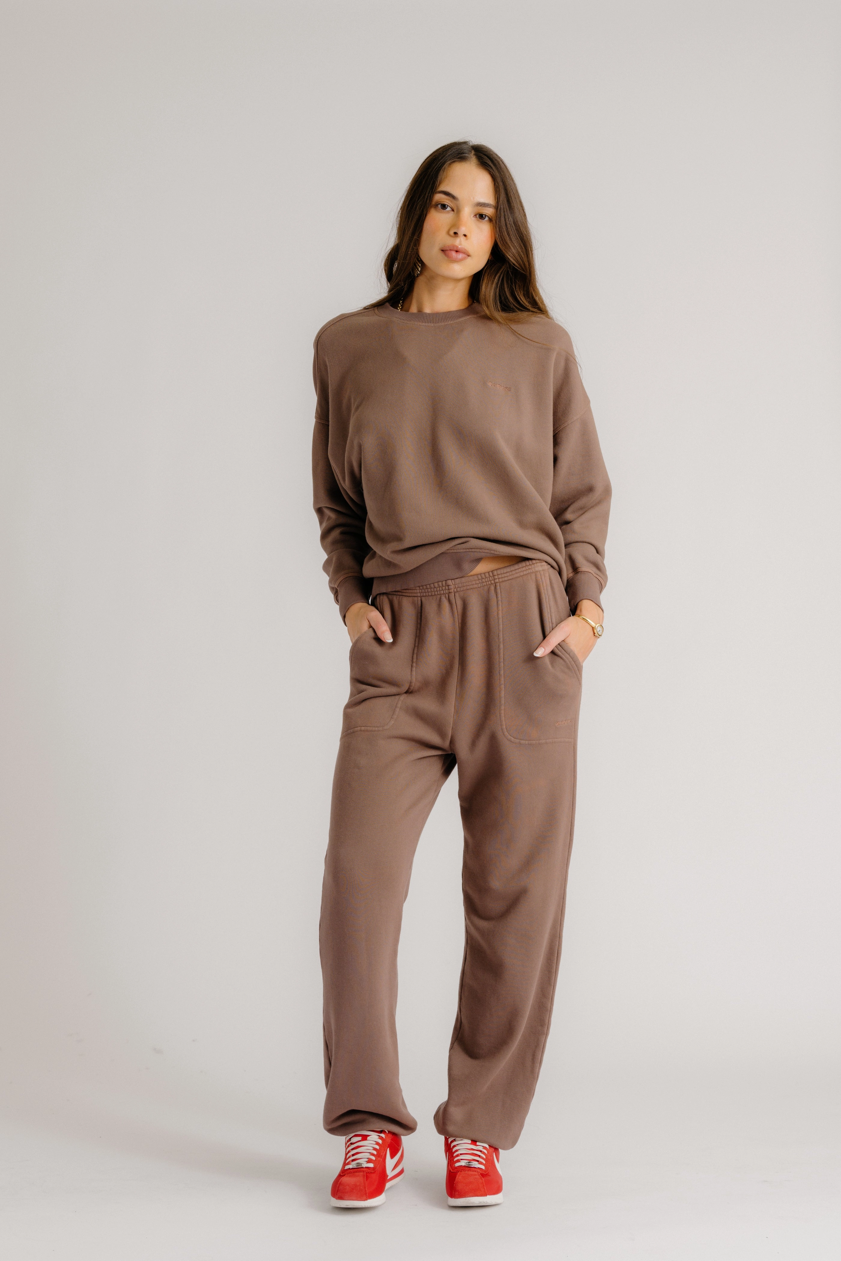 MASON SWEATPANT | SWISS BROWN Neutral Look Rubberized grip
