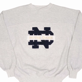 Simple Look VINTAGE NCAA NOTRE DAME UNIVERSITY IRISH SWEATSHIRT 1990S SIZE LARGE