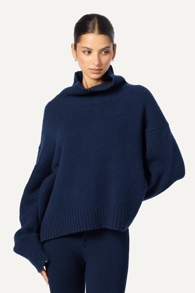 SCARLETT CASHMERE TURTLENECK SWEATER | MIDNIGHT NAVY Performance Comfort