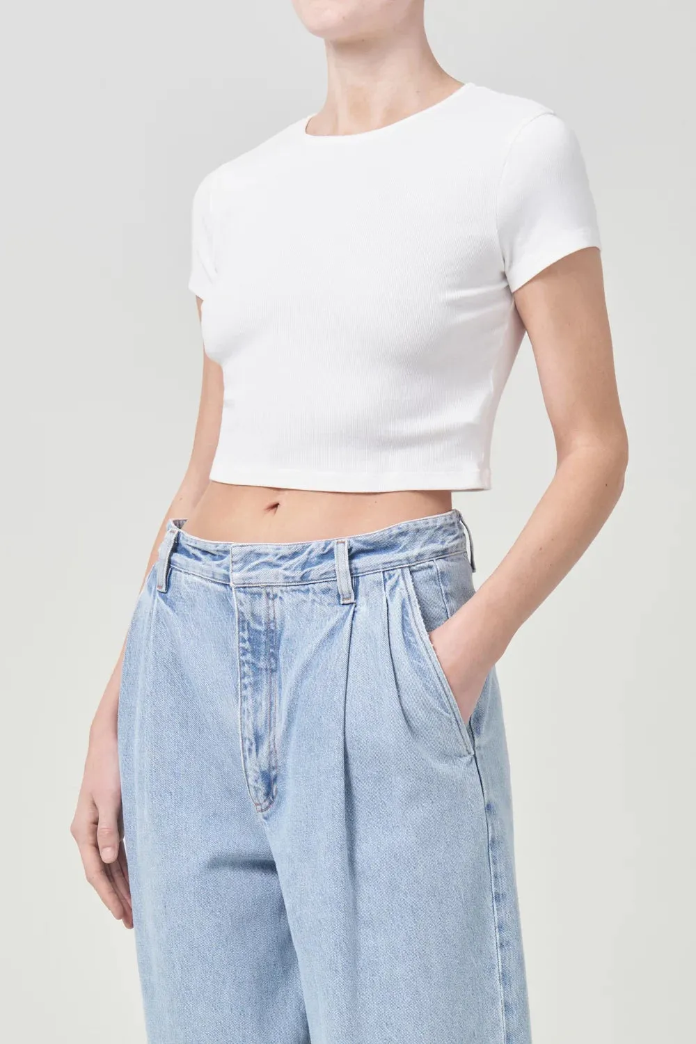 Bold and Comfortable Savannah Tee