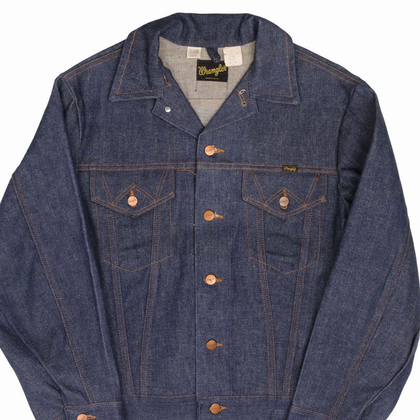 FoldableDesign Score VINTAGE DEADSTOCK WRANGLER DENIM JACKET SIZE 42 1970S MADE IN USA