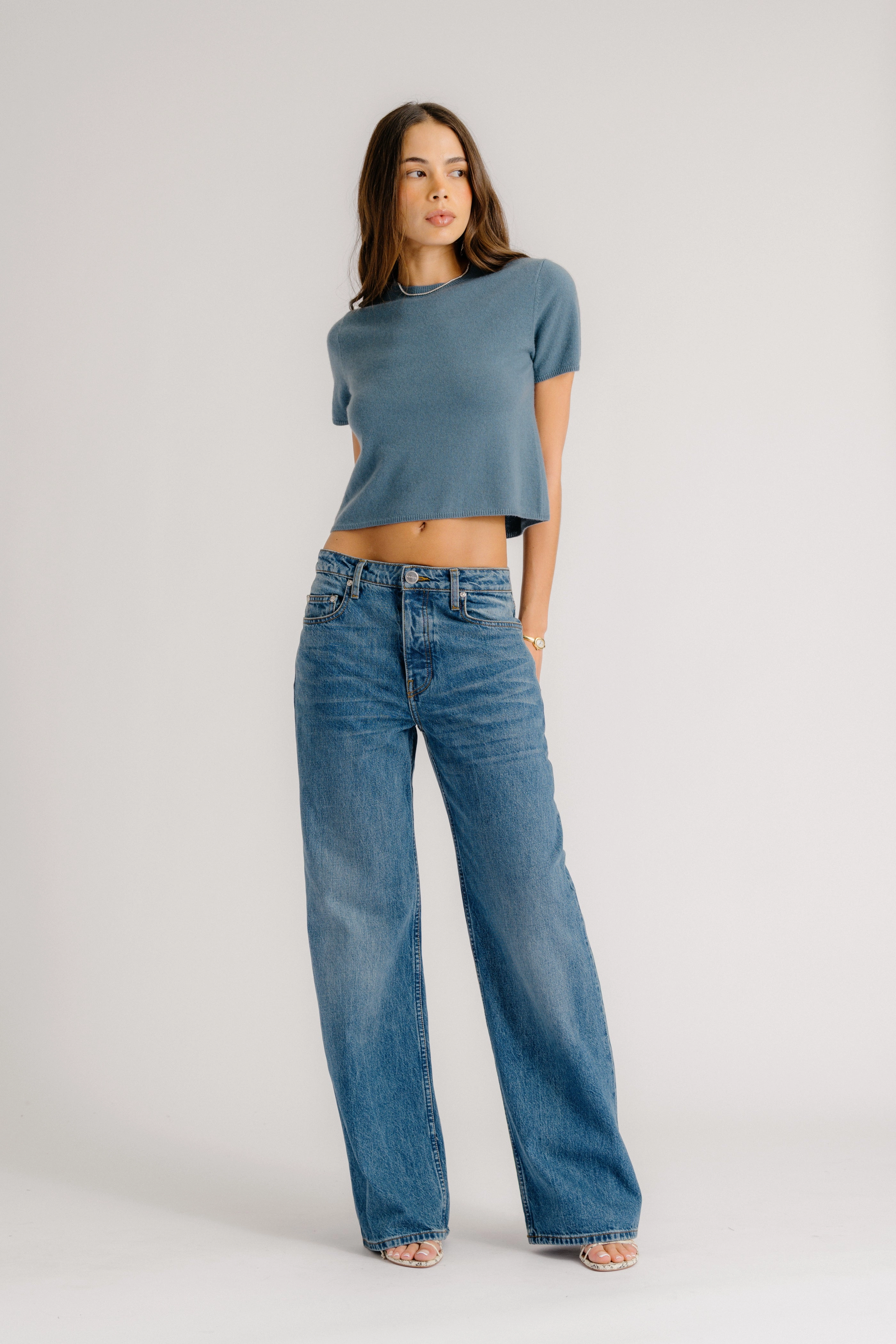 CHARLESTON RELAXED CREWNECK CASHMERE TEE | SMOKY BLUE Functional Layers Perfectly Cozy