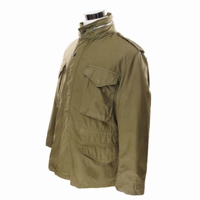 Functional Wear Versatile Outerwear VINTAGE US ARMY M-1965 M65 FIELD JACKET 1965 VIETNAM WAR SIZE MEDIUM SHORT