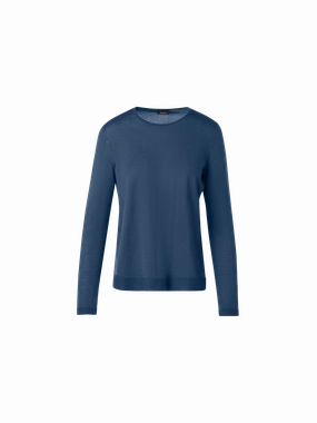 Seamless Crew Neck Sweater in Cashmere Silk Circular Knit Sustainability Guide Microfiber Textile