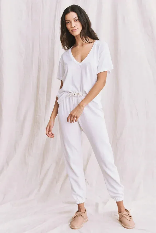 Easy and Relaxed The V-Neck Tee