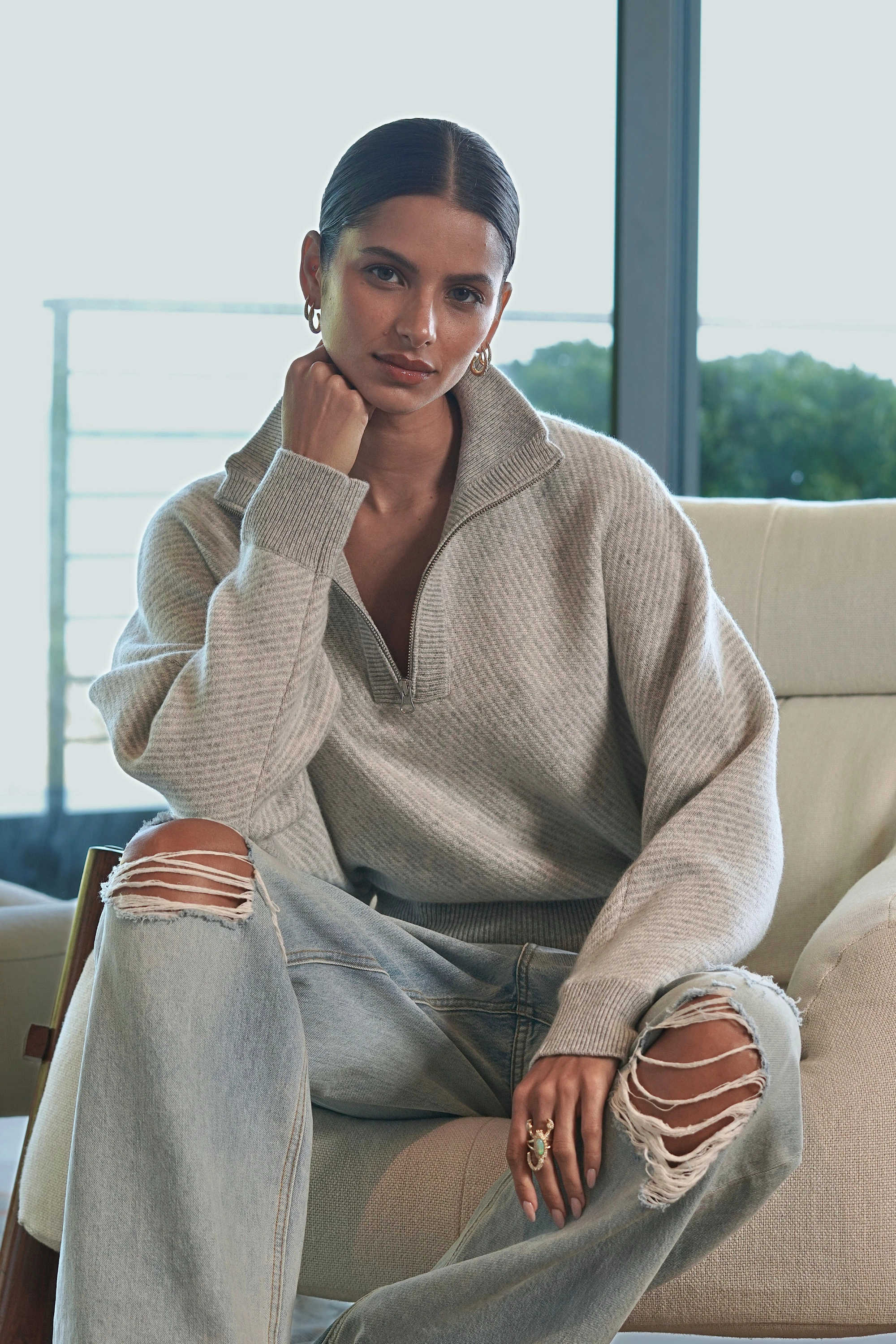 Sleek Layers Anti Pilling Finish AMBER MOCK NECK HALF ZIP CASHMERE DOLMAN | FOGGY/GARDENIA