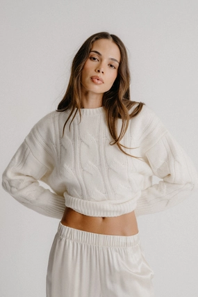 Snug Comfort TRISTAN CASHMERE CABLE KNIT SWEATER  PULLOVER  | GARDENIA