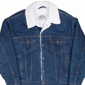 VINTAGE LEVIS SHERPA TRIUMPH PATCH TRUCKER DENIM JACKET 1990S LARGE Urban Motion