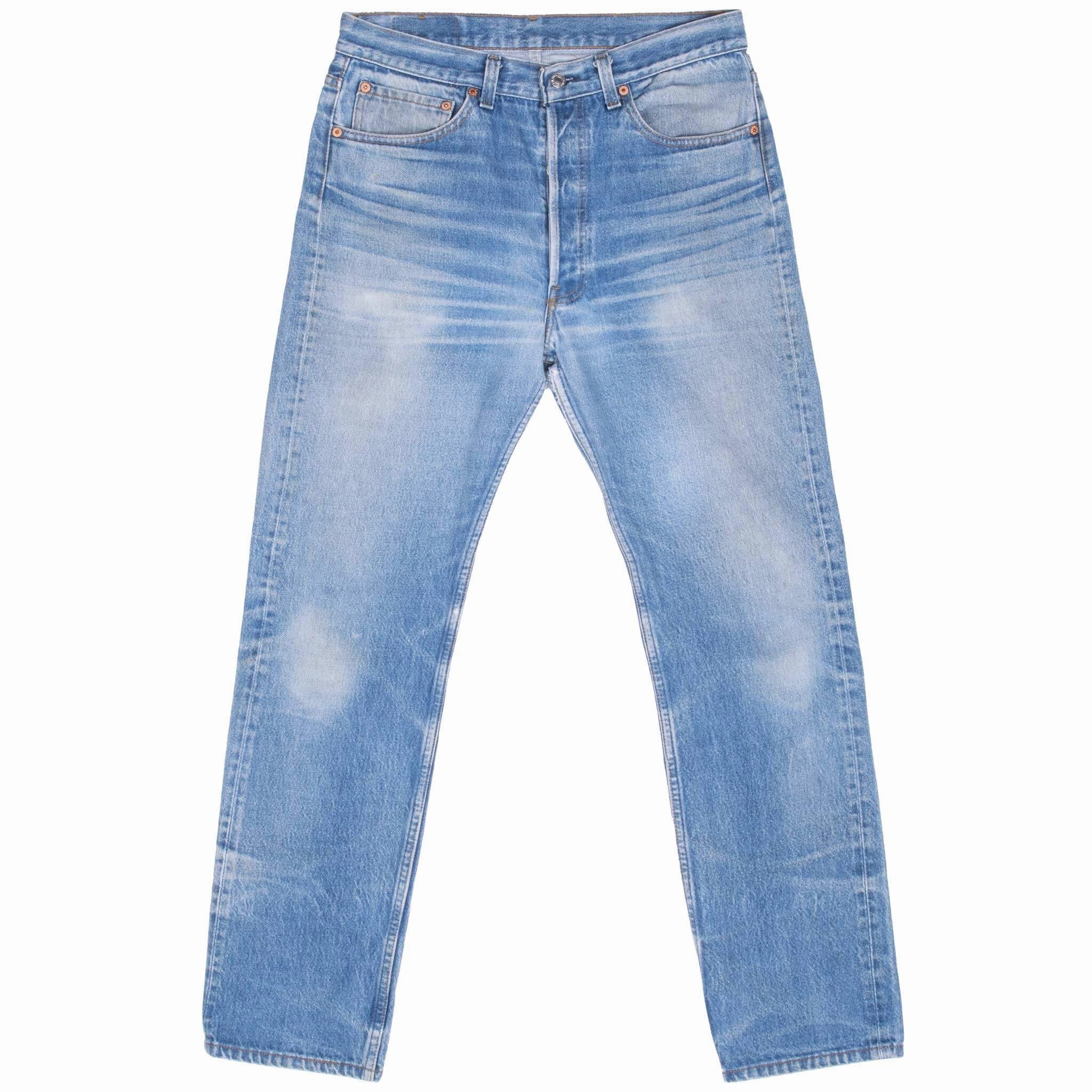 VINTAGE LEVIS 501 INDIGO BLUE JEANS 1980S SIZE 32X30 MADE IN USA Beach Day Modern Modern Traveler Gear Sunny Vibes