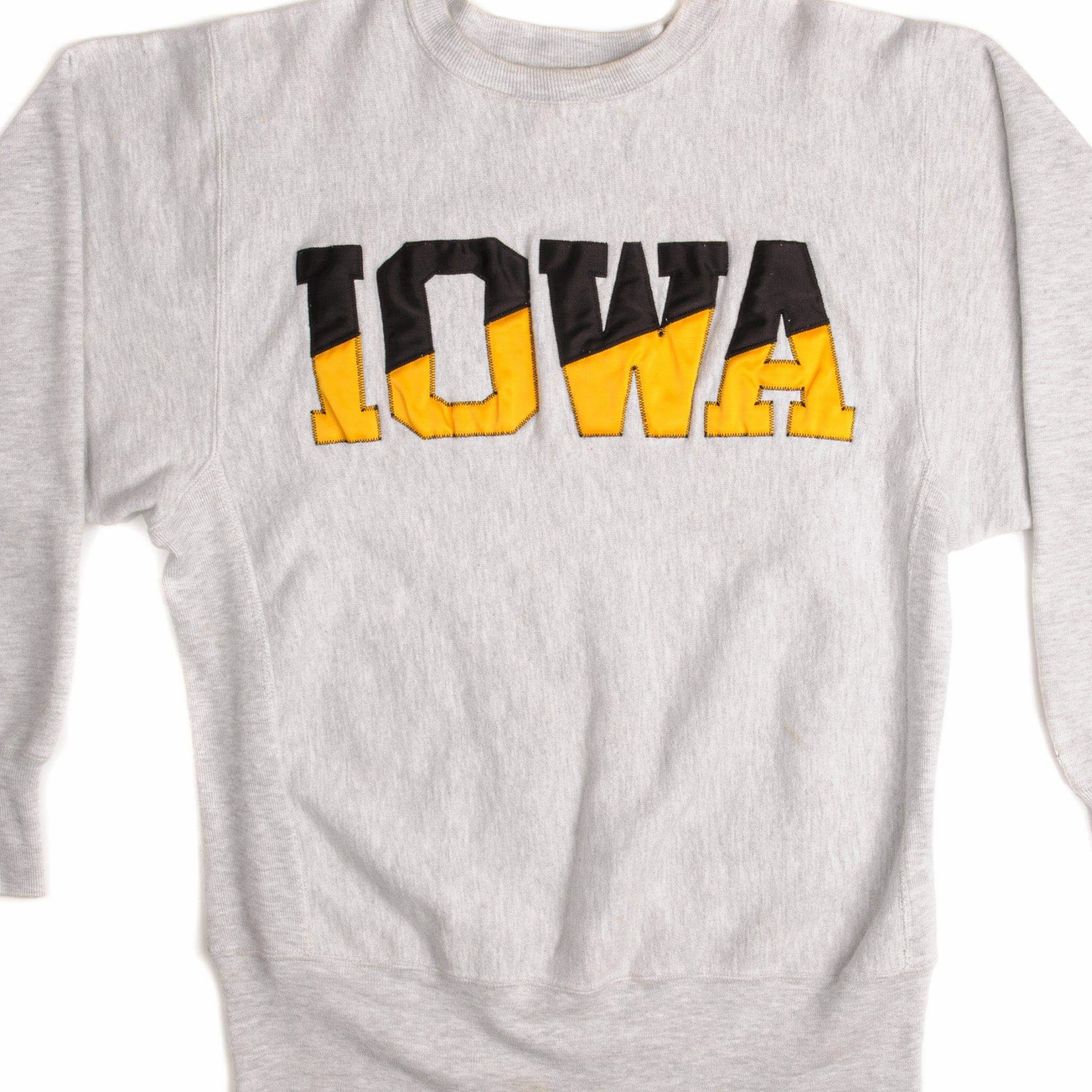 Logo Emblem VINTAGE CHAMPION REVERSE WEAVE SWEATSHIRT 1990-MID 1990??s SIZE LARGE MADE IN USA