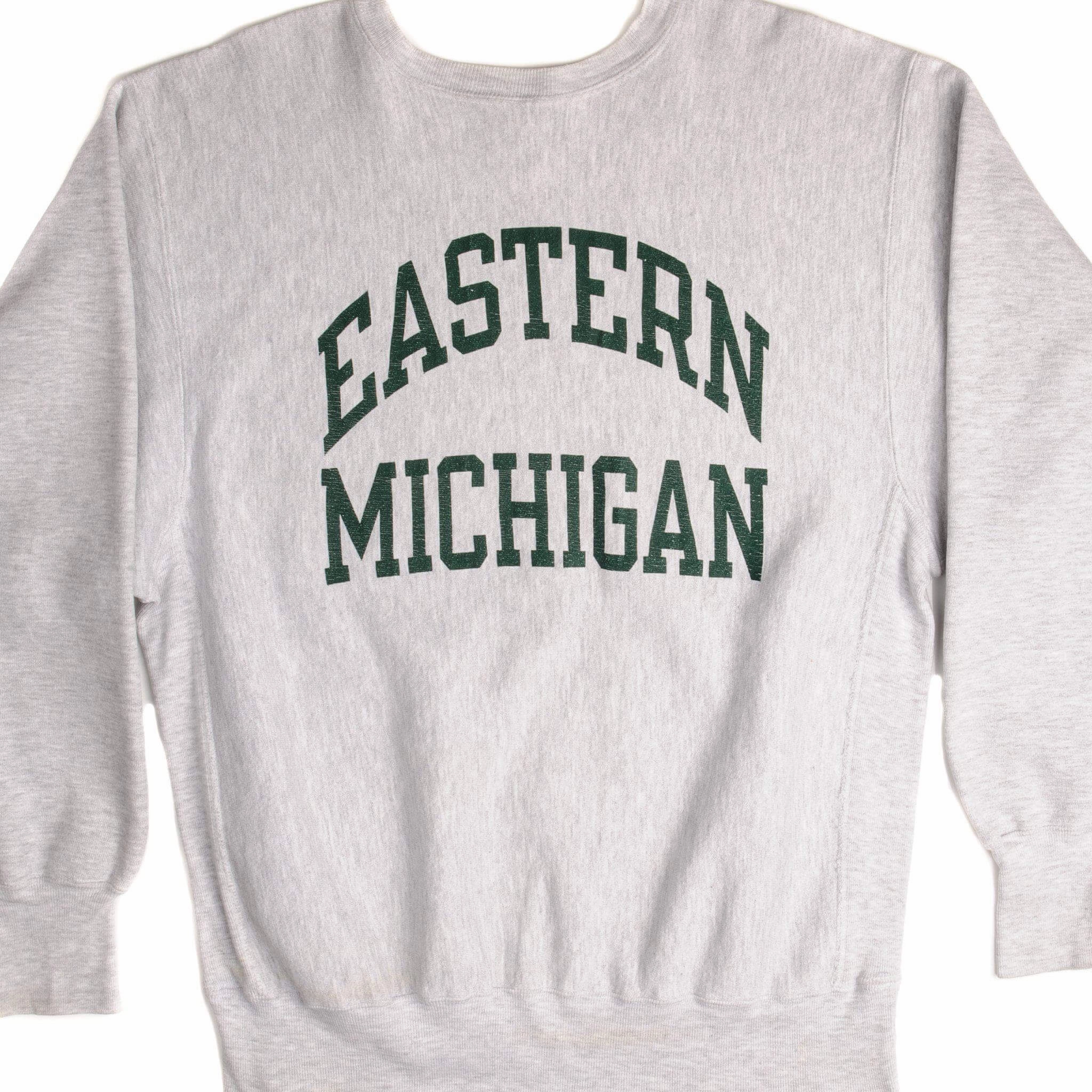 Outdoor Fit Regular Fit VINTAGE CHAMPION REVERSE WEAVE SWEATSHIRT 1990-MID 1990??s SIZE XL MADE IN USA