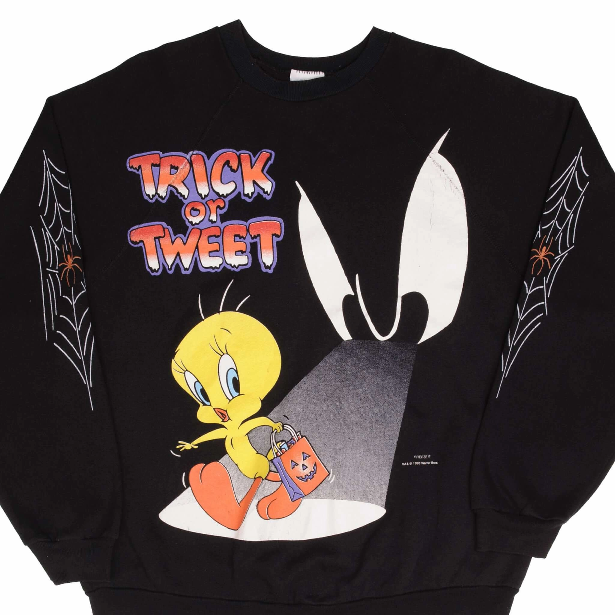 VINTAGE LOONEY TUNES TWEETY HALLOWEEN SWEATSHIRT 1996 SIZE XL MADE IN USA hypoallergenic vacation wear