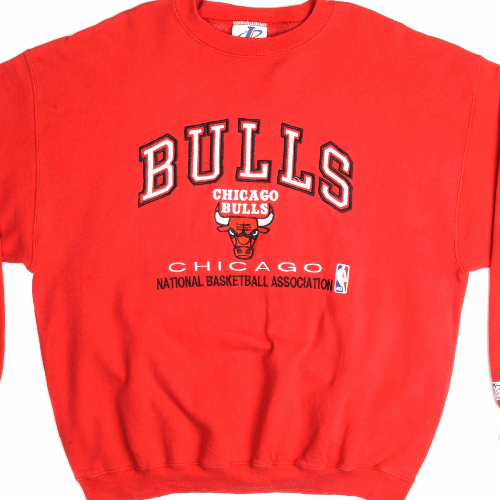 VINTAGE NBA CHICAGO BULLS SWEATSHIRT SIZE LARGE MADE IN USA hat accents Cozy Mood