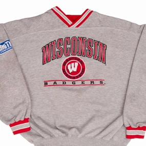 swimming suitable brooch accents VINTAGE NCAA WISCONSIN MADISON BADGERS EMBROIDERED SWEATSHIRT 1990S SIZE XL