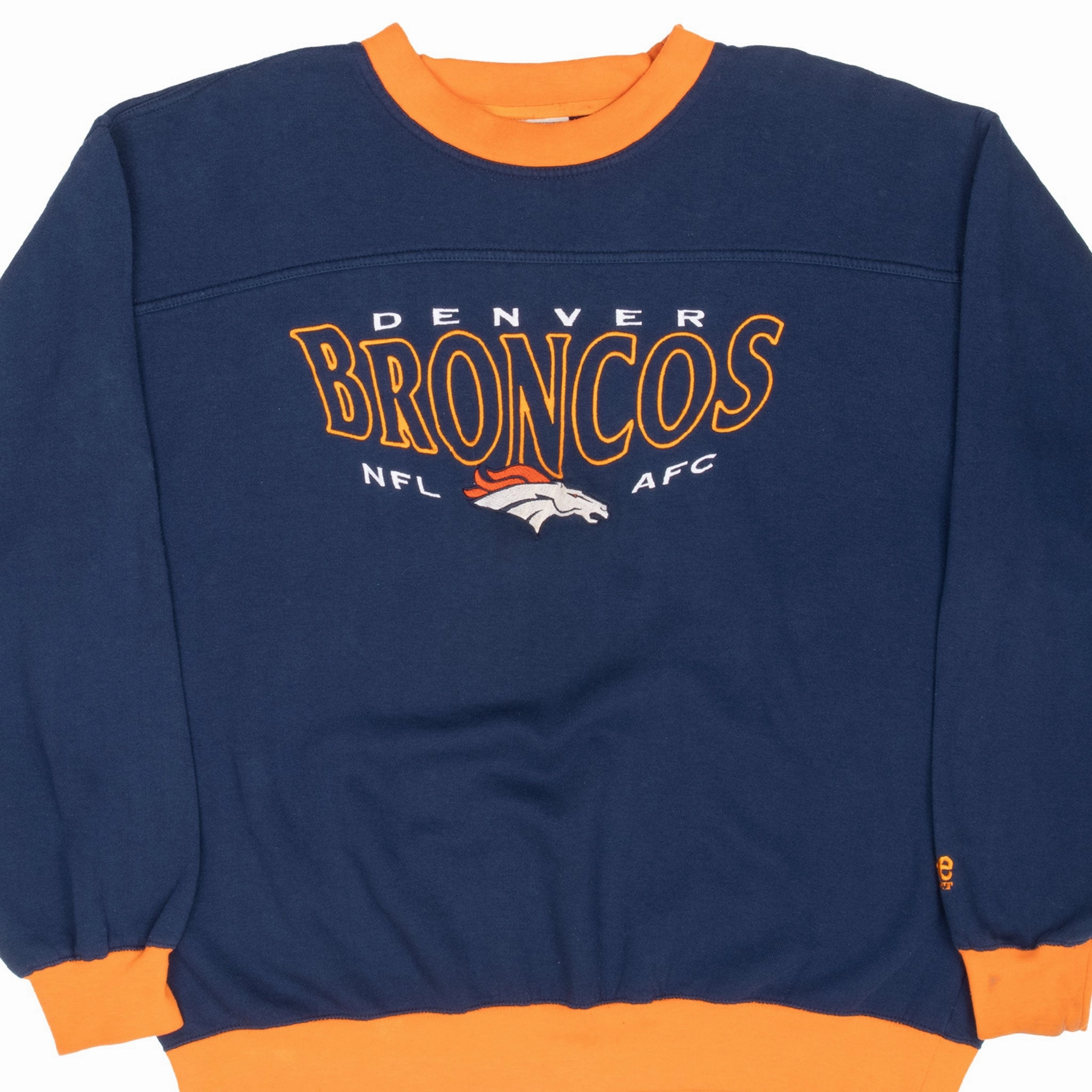 VINTAGE NFL DENVER BRONCOS EMBROIDERED 1990S SWEATSHIRT LARGE Active Wear Look product glove protection