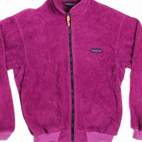 VINTAGE PATAGONIA FLEECE WOMEN JACKET SIZE 11/12 MADE IN USA suitable for beauty pageants