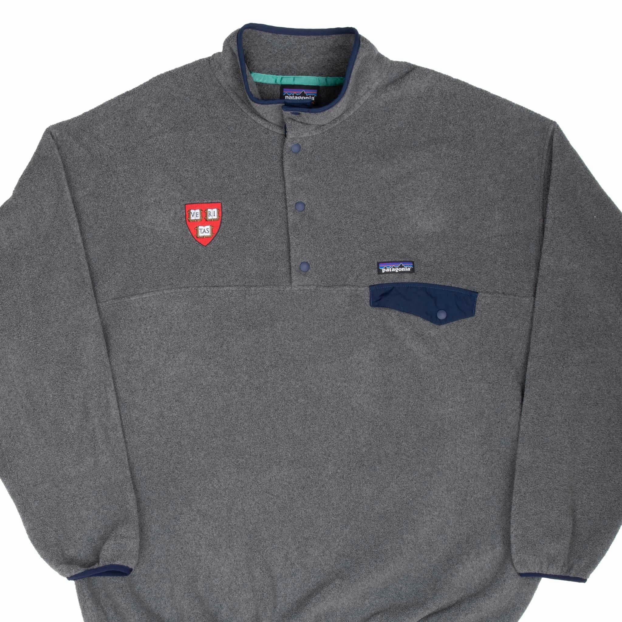 VINTAGE PATAGONIA HARVARD DARK GREY SNAP T PULLOVER FLEECE JACKET 1990S 2XL Street-Ready Look Half sleeve