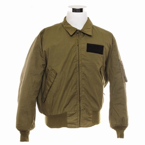 VINTAGE US ARMY COLD WEATHER JACKET 1980 CAPTAIN PATCHES SIZE XL REGULAR Inventory