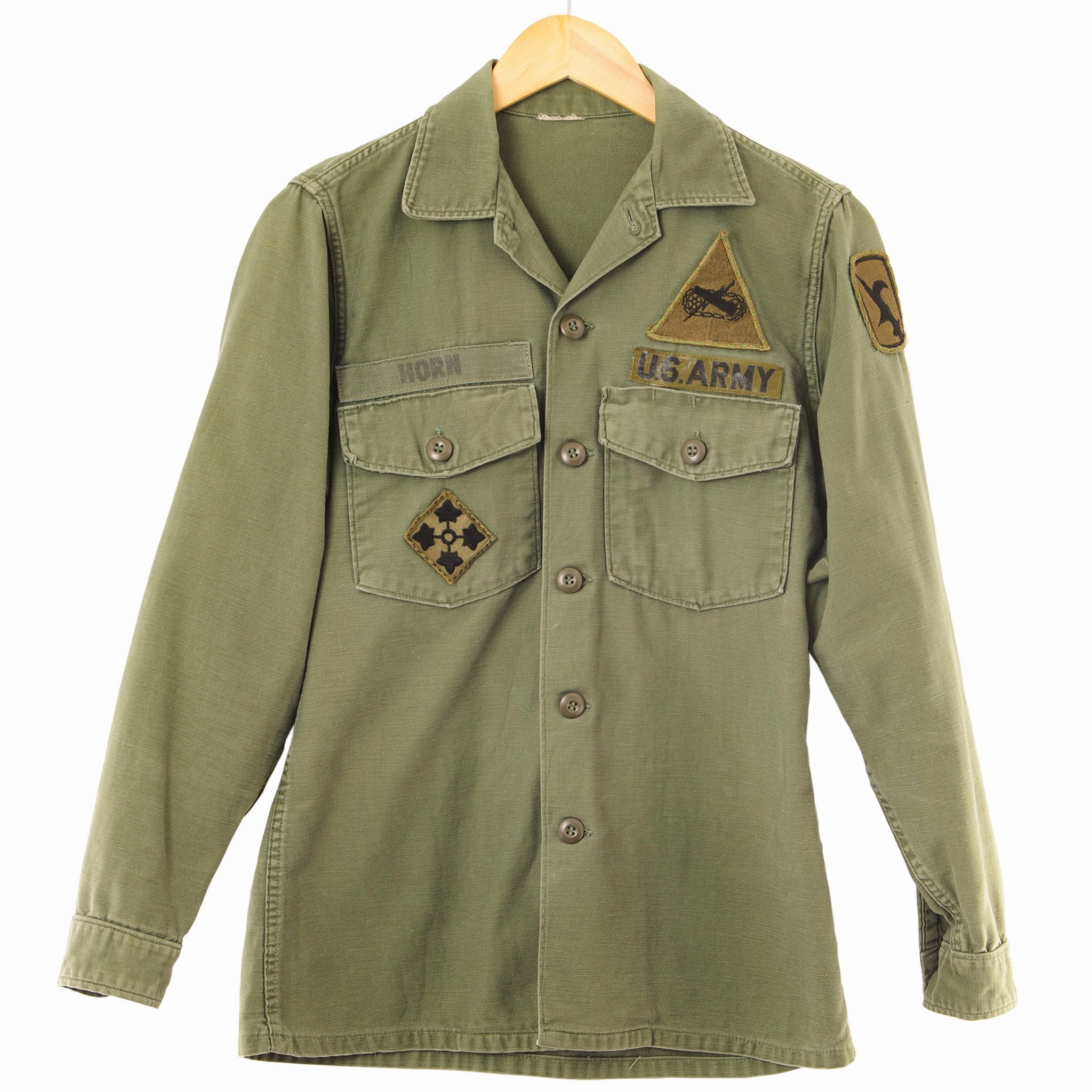 VINTAGE US ARMY UTILITY SHIRT P64 1960'S VIETNAM WAR PATCH 4TH INFANTRY ARMORED DIVISION Lightweight Essential Bold