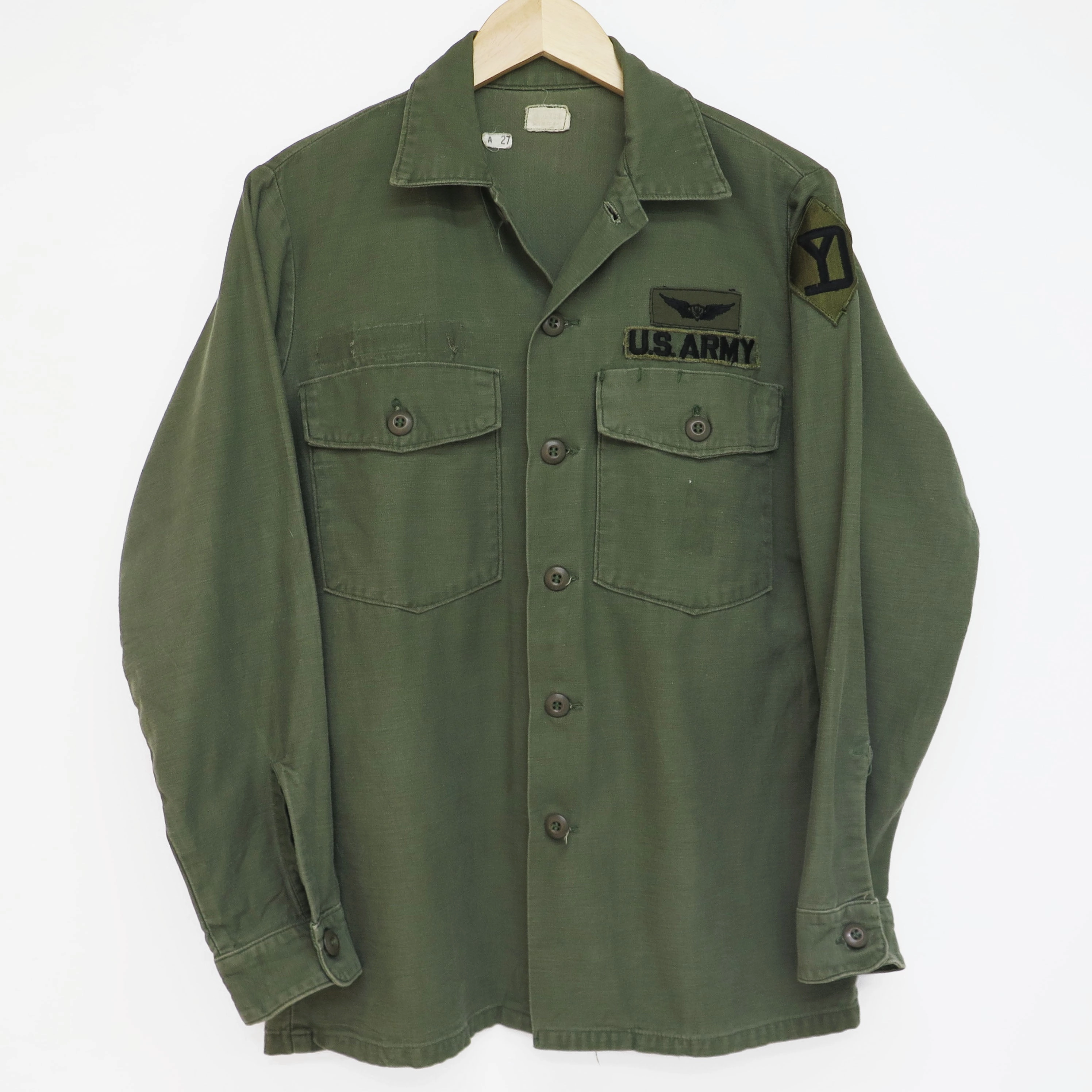 Cool Weather product combo VINTAGE US ARMY UTILITY SHIRT P64 1976 26TH INFANTRY PATCHS SIZE 15 1/2 X 33