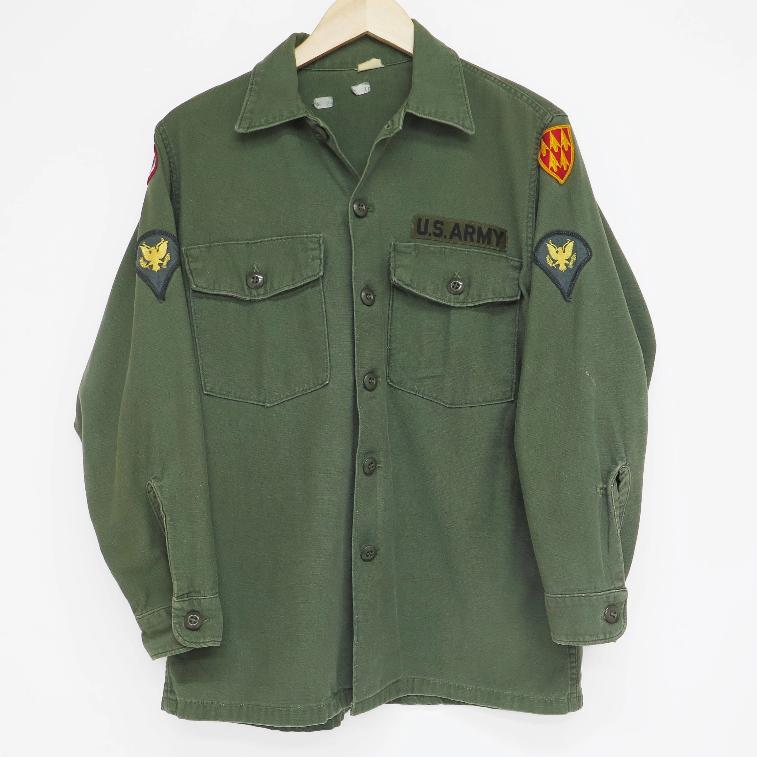 VINTAGE US ARMY UTILITY SHIRT P-64 P64 1969 VIETNAM WAR 1ST LOGISTICAL COMMAND 32ND AIR AND MISSILE DEFENSE SPECIALIST E4 Trendy Fashion