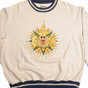 VINTAGE WALT DISNEY WORLD TOUR SWEATSHIRT SIZE LARGE anti shrinking