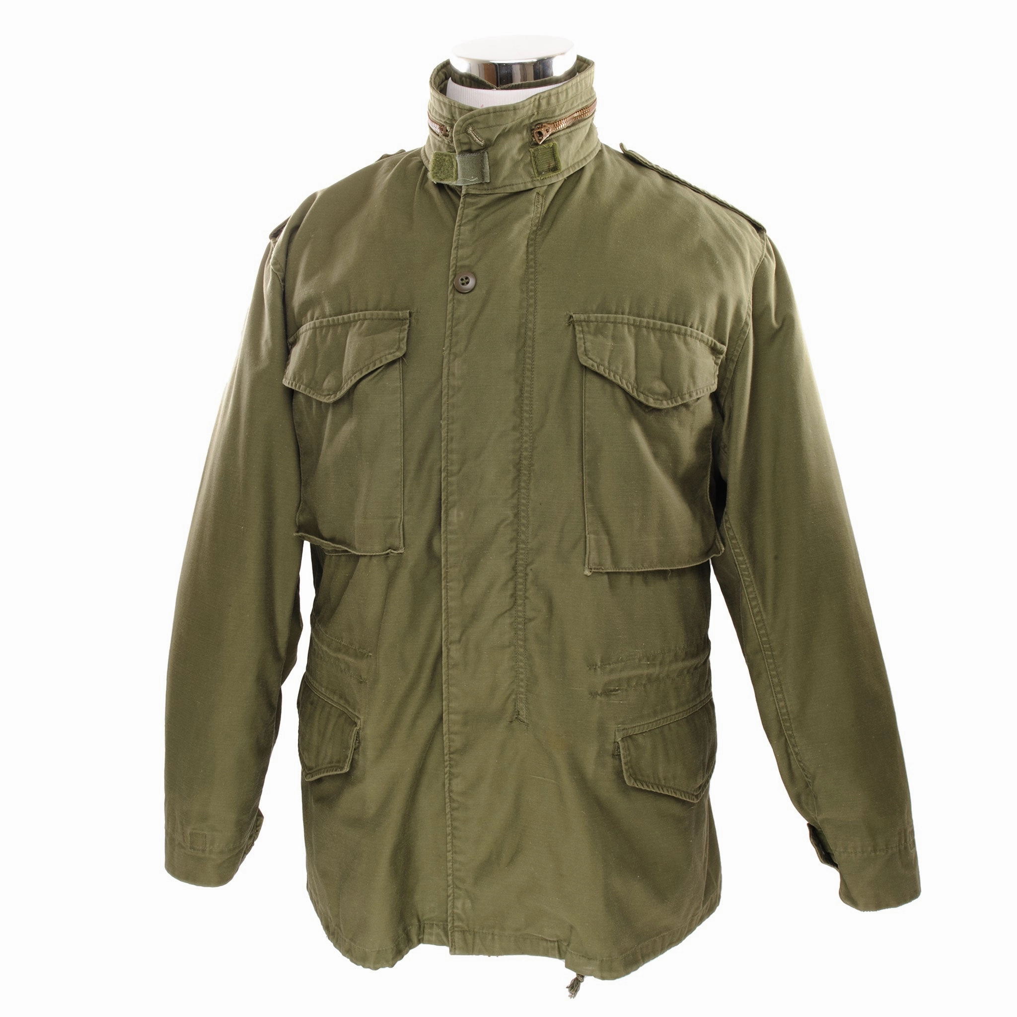 VINTAGE US ARMY M-1965 M65 FIELD JACKET 1974 VIETNAM WAR SIZE MEDIUM REGULAR W LINER Raglan sleeves